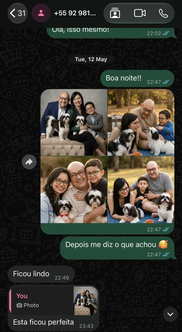 Print do WhatsApp com família e cães; a cliente escreve: Ficou lindo, esta ficou perfeita.